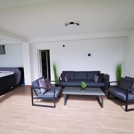 Istocno Sarajevo Apartment Екстериор снимка